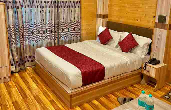 4 Days 3 Nights Kashmir Tour Adventure Packages