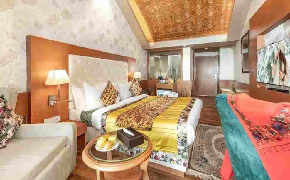 4D 3N Adventure Tour Packages to Kashmir