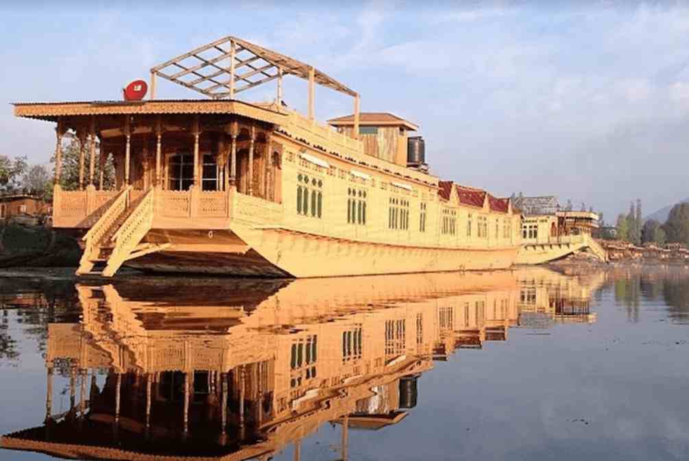 4D 3N Adventure Tour Packages to Kashmir