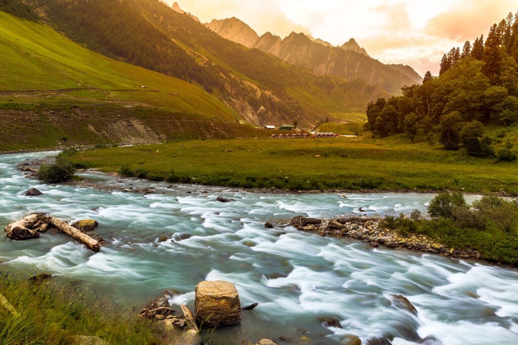 Romantic Places in Sonamarg