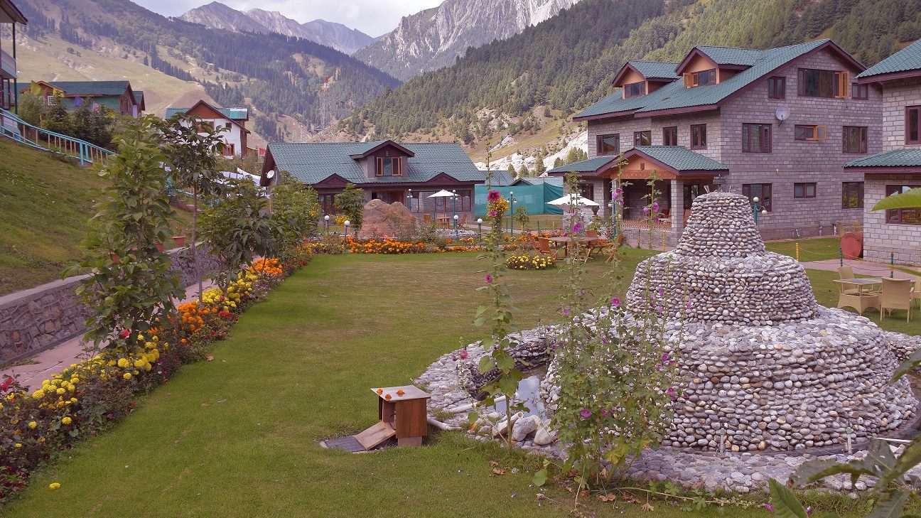 Hotels in Kashmir