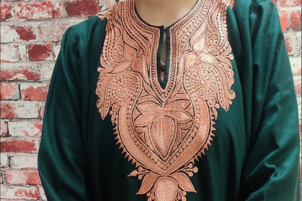 LAIDBACK LUXURY : Ivory kashmiri embroidered khadi kurta set by Sabyasachi.  Shop now at www.perniaspopups... #fas… | Fashion, Indian designer outfits,  India fashion